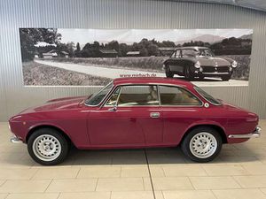 Alfa Romeo-Giulia-2000 GT Veloce *Bertone*,Ojazdené vozidlá