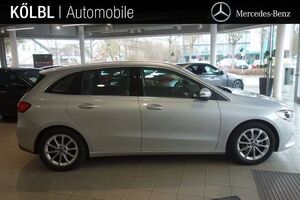 Mercedes-Benz-B180-B 180 PROGRESSIVE AHK MBUX BUISNESS PAK SHZ Navi,Gebrauchtwagen