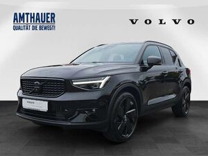 Volvo-XC40-B4 Ultra Black Edition 360°/ BLIS/ PANO,Auto usate