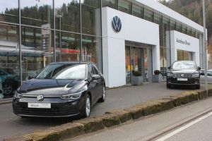 VW-Golf-VIII Lim 15TSI *Navi, LED, Kamera*,Ojetá vozidla