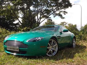 Aston Martin-V8-Einzigartiges Einzelstück,Vehicule second-hand