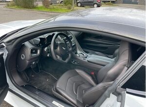 Aston Martin-DBS-Super,Pojazdy używane