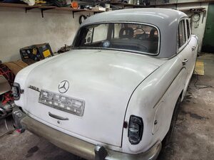 Mercedes-Benz-220-Ponton 220s w180,Oldtimer
