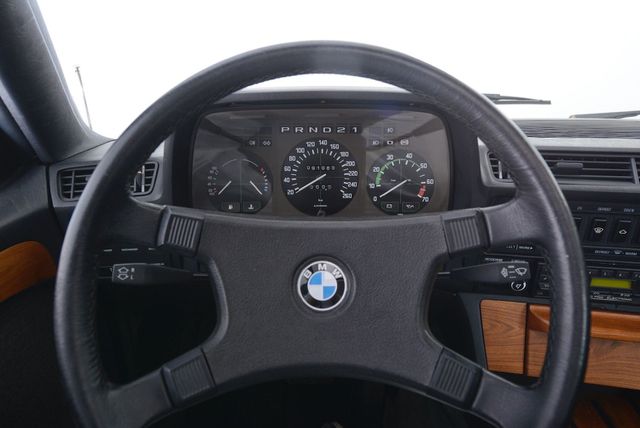 BMW 745 i turbo