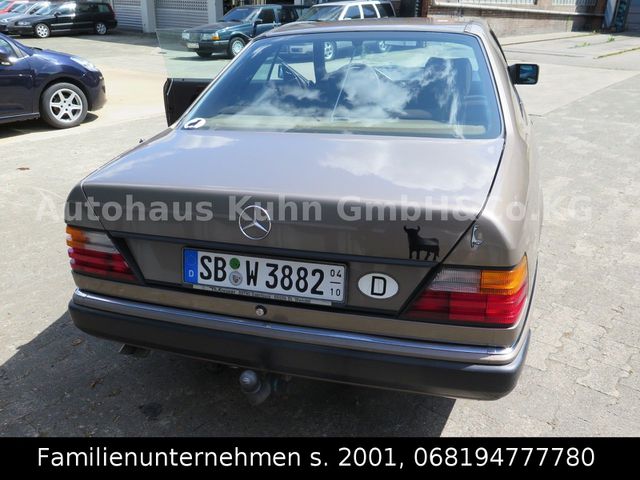 MERCEDES-BENZ 300 Coupe /2.HND/190.tkm/Schiebed./AHK/OLDTIMER