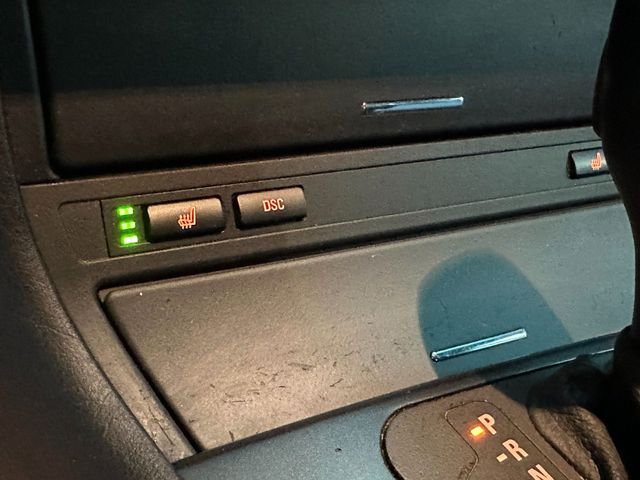 BMW 325 i Aut. touring Edition Lifestyle Xenon*Leder