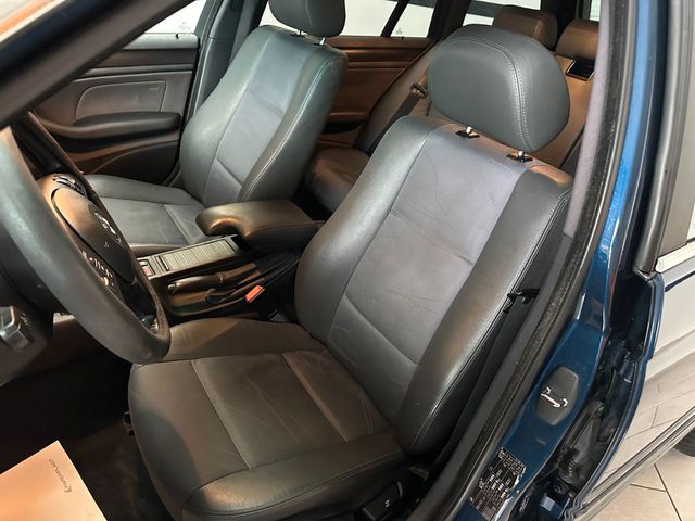 BMW 325 i Aut. touring Edition Lifestyle Xenon*Leder