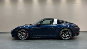 PORSCHE 992 /911 Targa 4 S * *SPORT-CHRONO* *