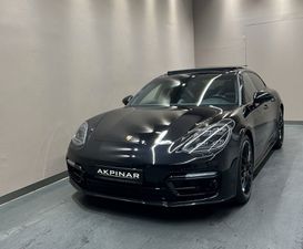 PORSCHE Panamera Sport Turismo GTS *SPORT-DESIGN*CHRONO*