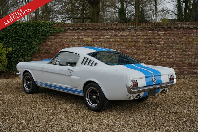 FORD Mustang 289 Fastback Fully restored and mechanic