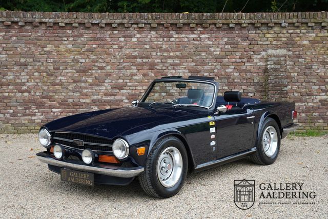 TRIUMPH TR6