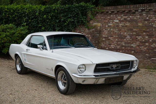 FORD Mustang Coupe Factory AC, Automatic gearbox, ver