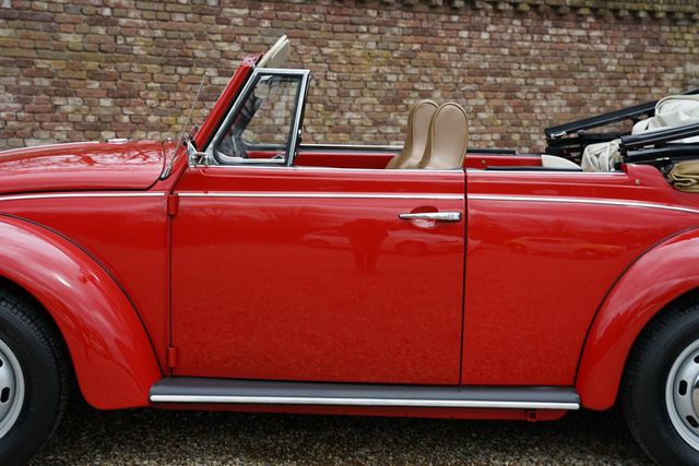 VW Käfer Cabrio Fully restored and mechanically reb