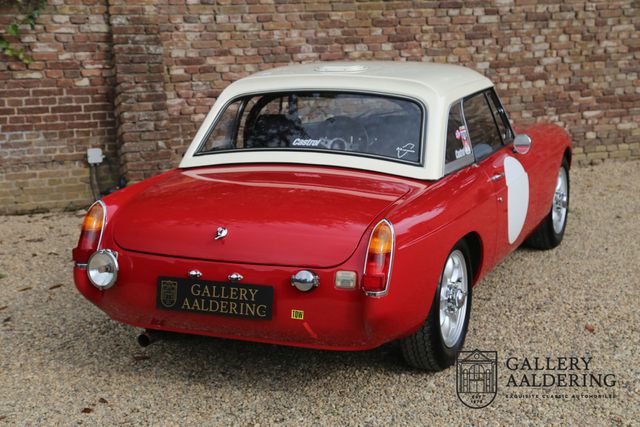 MG MGB Roadster Upgraded and prof. modified example