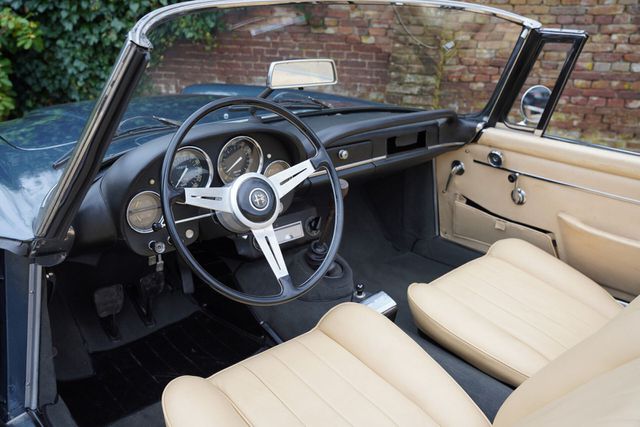 ALFA ROMEO Andere 2600 Touring Spider The sixth built Touring Spid