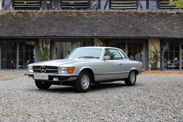 MERCEDES-BENZ 280 SLC mit seltenem Schaltgetriebe sowie SD