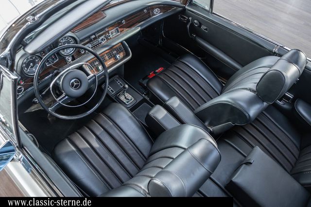 MERCEDES-BENZ S 280 280 SE 3.5 Cabrio W111 Werksrestaurierung!