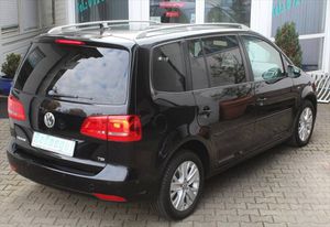 VW Touran 1,4 TSI Life DSG Klimaautom Navi ParkAssi