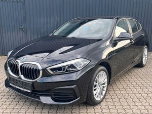 BMW 118 i 5-Türer/ Lenkradheiz/17&quot;LM-Rad/LED/Sitzh