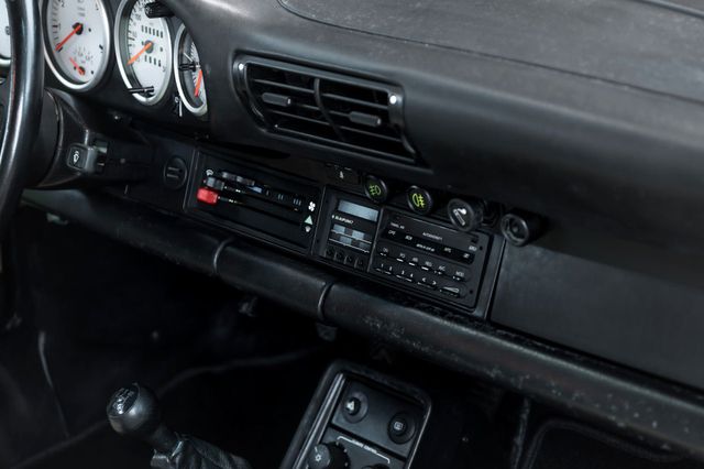 PORSCHE 930 911 /  3.3 Turbo SE 4-Gang