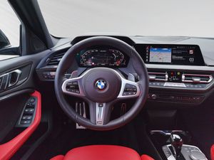 BMW M135 i xDrive %AKTIONSPREIS% HUD VirtCockpit KAMERA