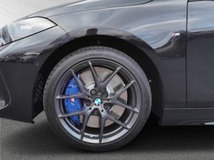 BMW M135 i xDrive %AKTIONSPREIS% HUD VirtCockpit KAMERA