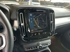 VOLVO XC40 T4 Recharge DKG R-Design Expression