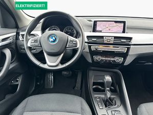 BMW X1 xDrive25e Advantage Aut. Shz PDC Klimaaut. Parkassist. DAB Navi