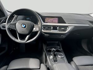 BMW 118i Hatch Advantage DAB LED WLAN Tempomat Shz