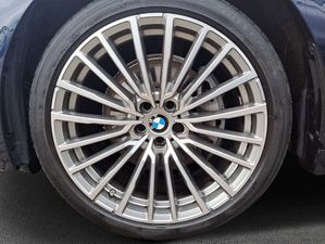 BMW 730d xDrive Aut. AHK Glasdach Shz vo+hi Massage Standhzg LED Parkassist. Head up DAB HK Navi