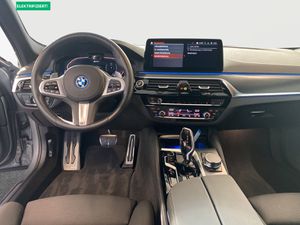 BMW 530e Touring M Sportpaket Head-Up HiFi DAB Shz