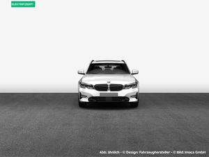 BMW 330e xDrive Touring Sport Line Head-Up HiFi DAB