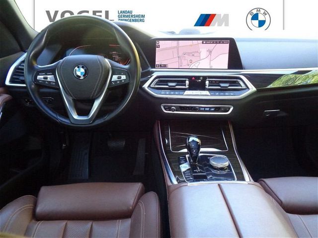 BMW X5 xDrive30d Aut. AHK Shz vo+hi Parkassist. Navi