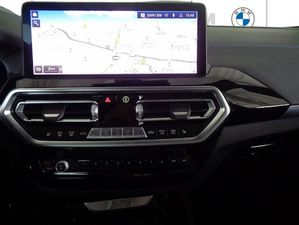 BMW iX3 Elektro BAFA bereits abgezogen Head-Up DAB