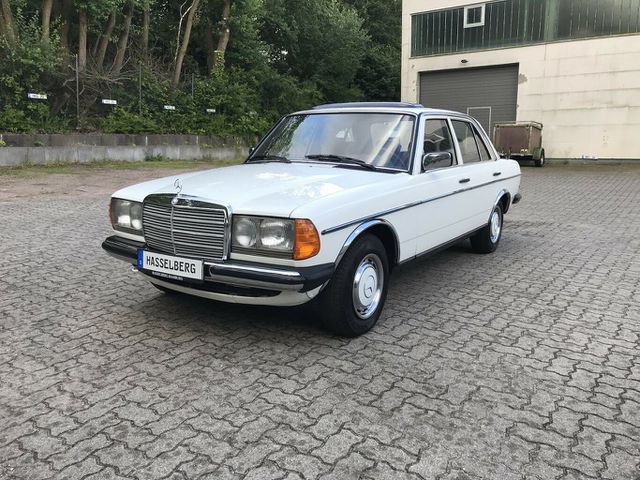 MERCEDES-BENZ 230