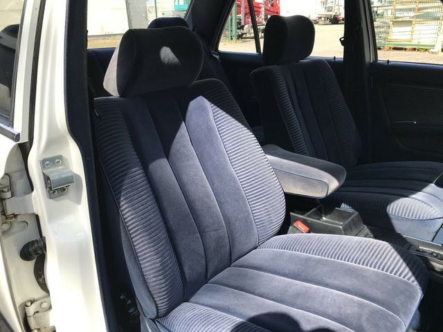 MERCEDES-BENZ 230 Automatik ABS Airbag eSSD H-Zulassung