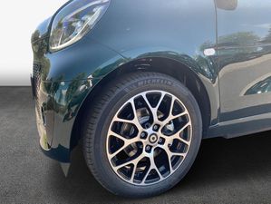 SMART fortwo coupe EQ prime+Pano+LED+JBL Sound