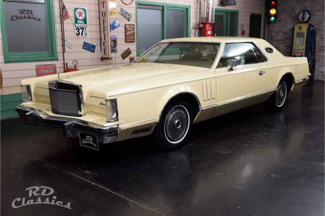 LINCOLN Continental Mark V 2D Coupe