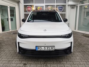 LEAPMOTOR C10 REEV Design