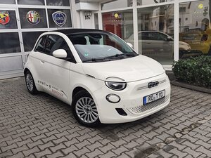 FIAT 500e Cabrio 42kw mit Komfort Paket