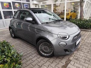 FIAT 500e Icon Cabrio