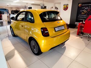 FIAT 500 1.0 Hybrid ICON