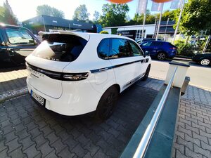 LEAPMOTOR B10 160 kW BEV Pro Max Dynamic designed by Irmscher