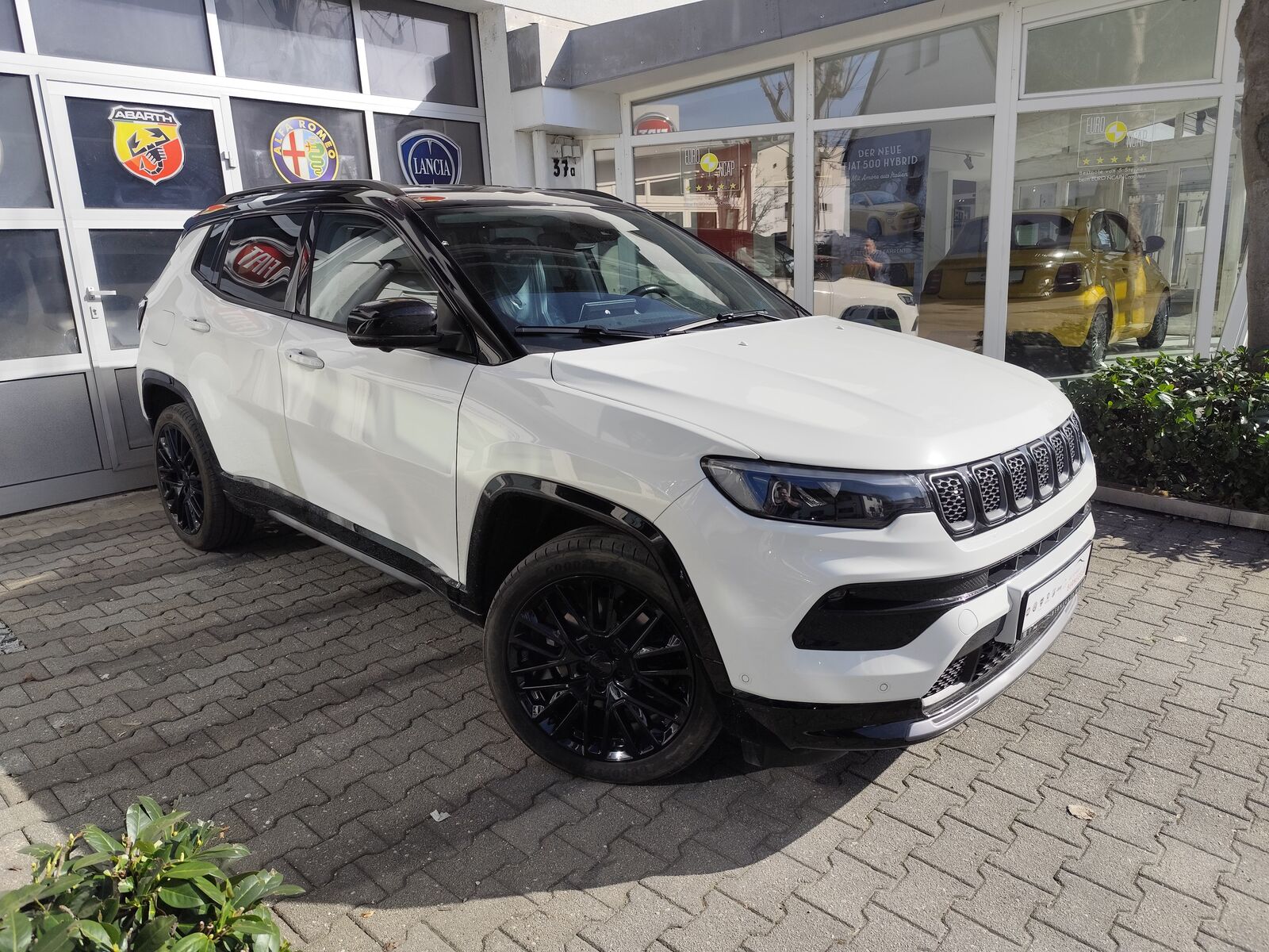 JEEP Compass S Plug-In Hybrid 4WD Ansicht 3 für Fahrzeugdetailseite