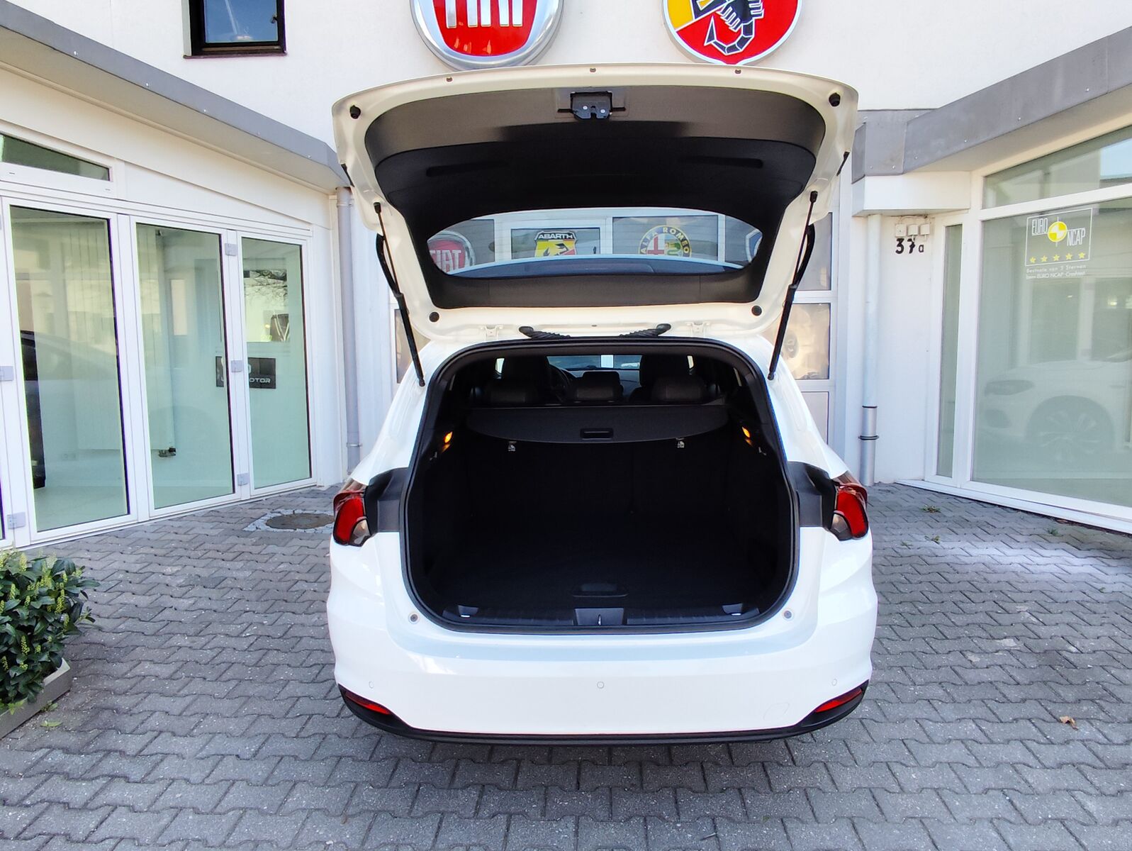 FIAT Tipo S-Design Ansicht 6 für Fahrzeugdetailseite