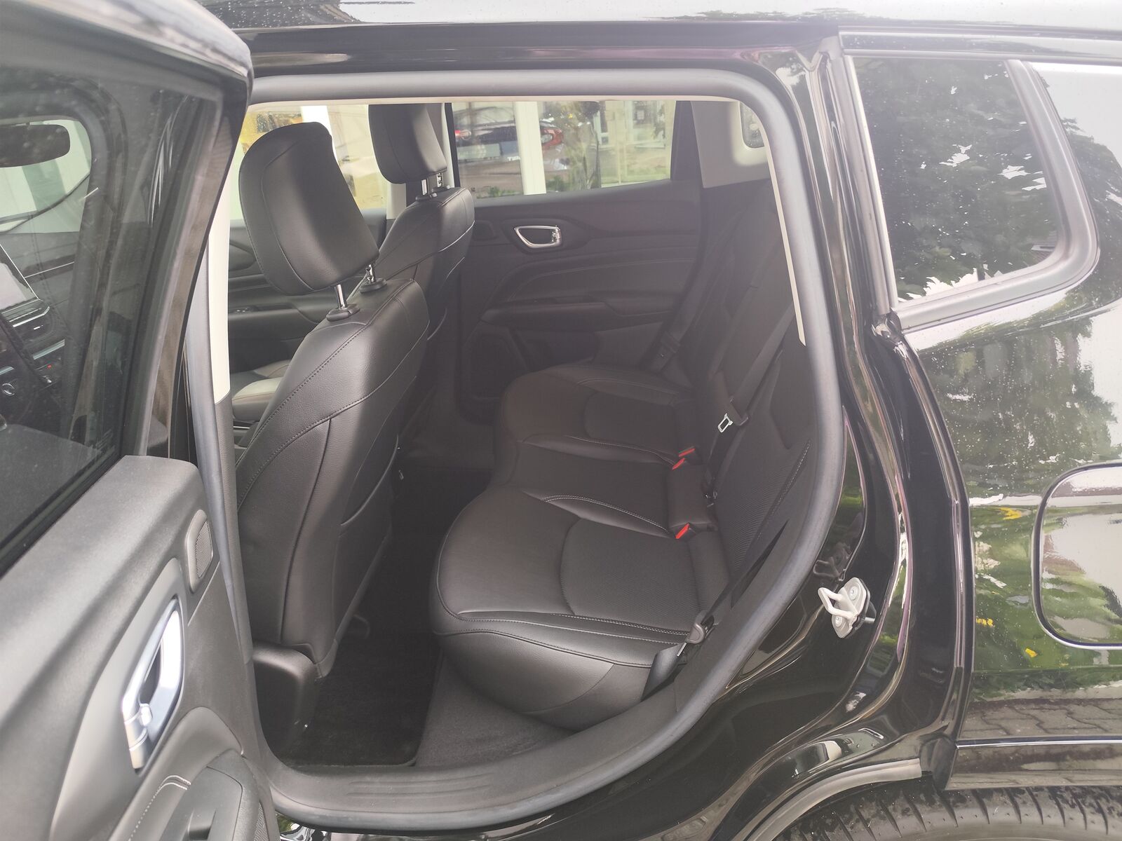JEEP Compass S Plug-In Hybrid 4WD Ansicht 13 für Fahrzeugdetailseite
