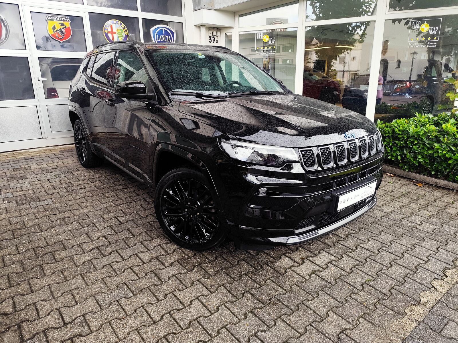 JEEP Compass S Plug-In Hybrid 4WD Ansicht 3 für Fahrzeugdetailseite