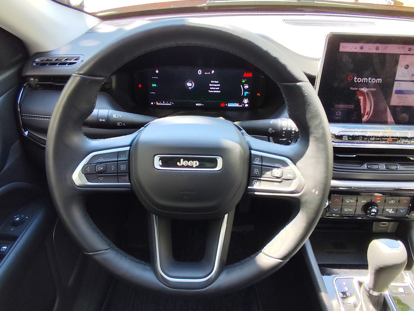 JEEP Compass S Plug-In Hybrid 4WD Ansicht 13 für Fahrzeugdetailseite