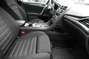 FORD Mondeo Turnier 2.0 Titanium LED Kamera Top Zustand!