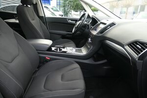 FORD S-MAX 2.0 Titanium Panorama LED Top Zustand!
